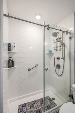 156 Hackney Ln, Gallatin, TN 37066