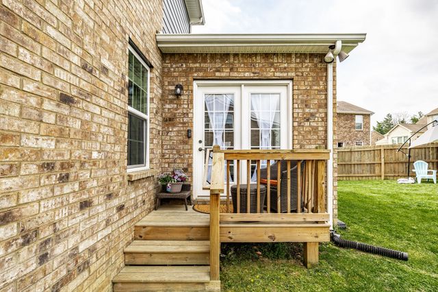 156 Hackney Ln, Gallatin, TN 37066