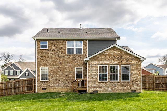 156 Hackney Ln, Gallatin, TN 37066