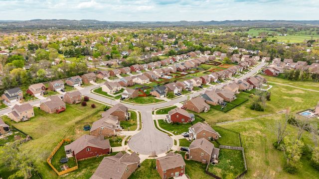 156 Hackney Ln, Gallatin, TN 37066