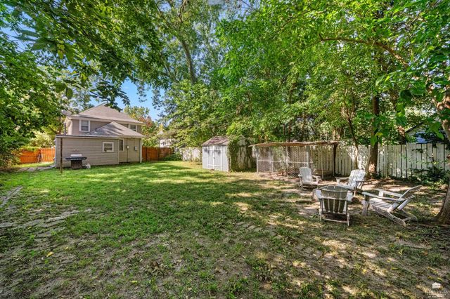 1224 Pierre Street, Manhattan, KS 66502