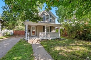 1224 Pierre Street, Manhattan, KS 66502