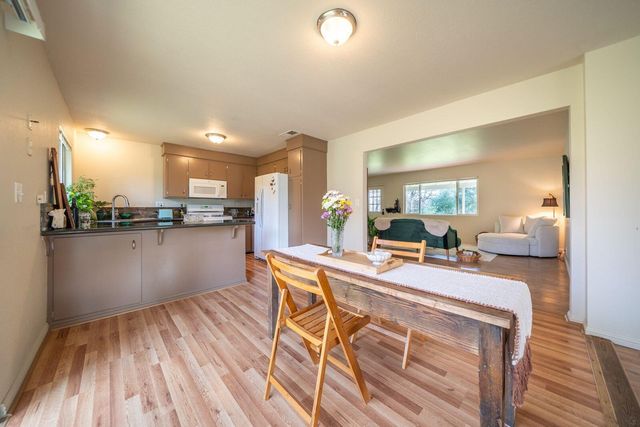 9380 Placer Road, Redding, CA 96001