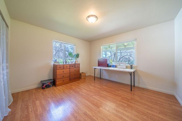 9380 Placer Road, Redding, CA 96001