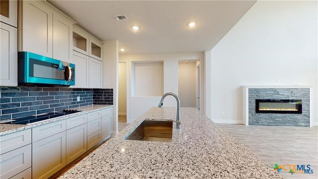 8601 Ridge Crest Drive, Killeen, TX 76542