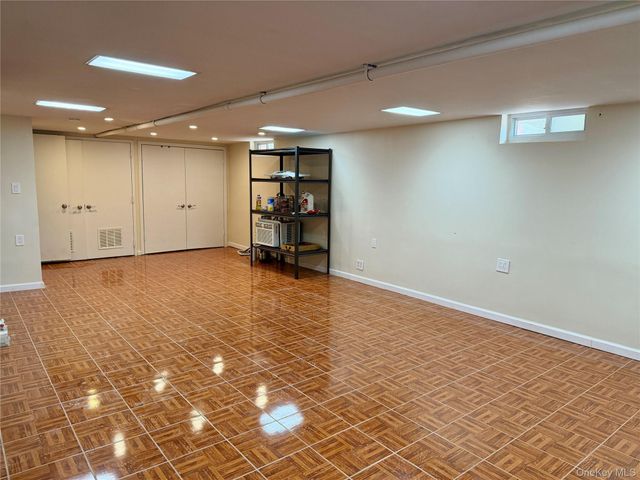 19323 Station Road, Flushing, NY 11358