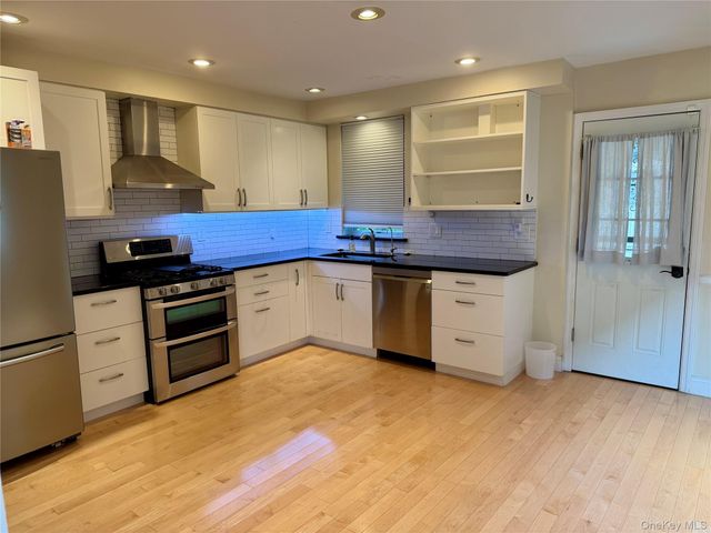 19323 Station Road, Flushing, NY 11358