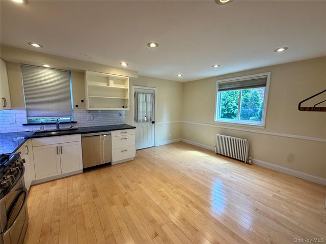 19323 Station Road, Flushing, NY 11358