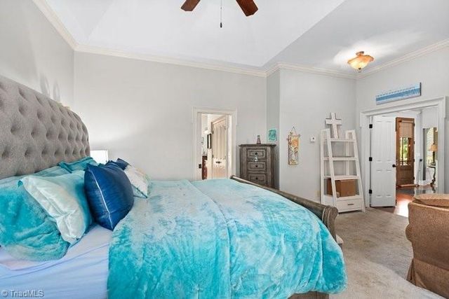 1014 Salem Village Lane, Clemmons, NC 27012