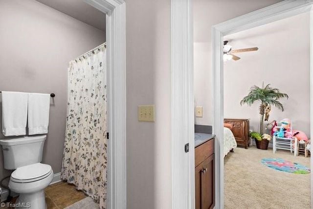 1014 Salem Village Lane, Clemmons, NC 27012