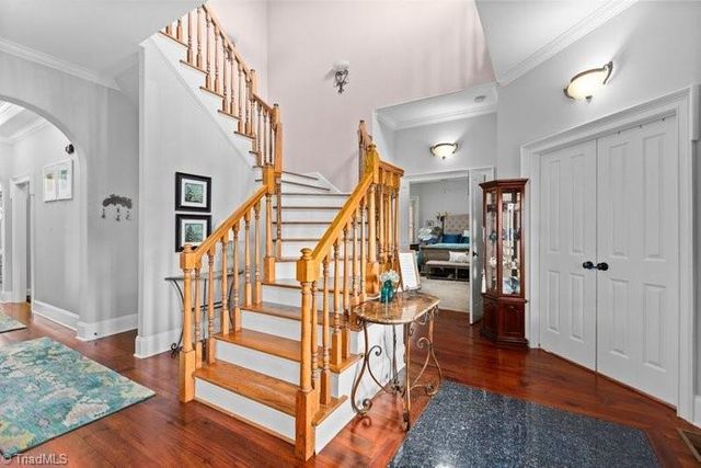 1014 Salem Village Lane, Clemmons, NC 27012