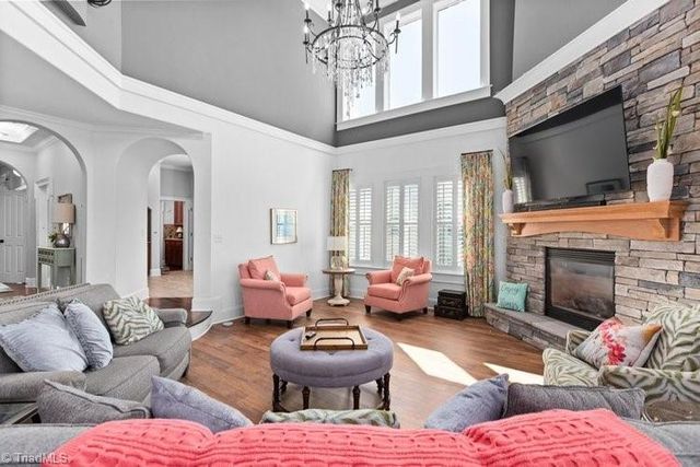 1014 Salem Village Lane, Clemmons, NC 27012