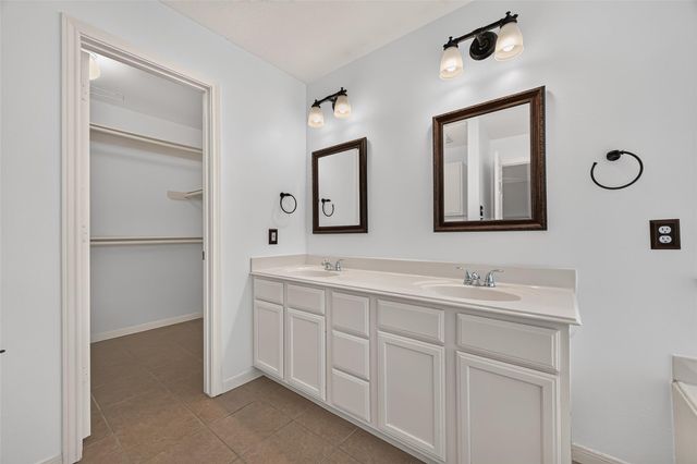15627 Oakworth Court, Sugar Land, TX 77498