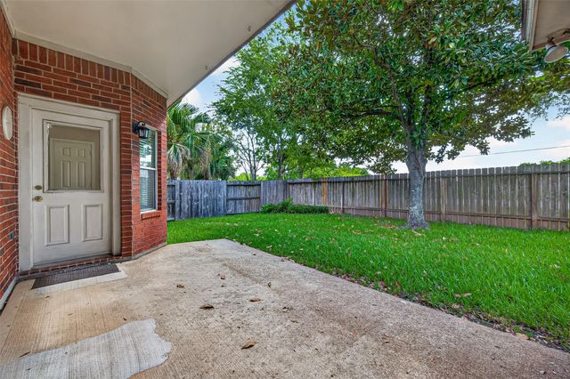 15627 Oakworth Court, Sugar Land, TX 77498