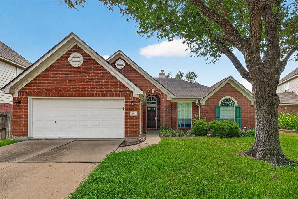 15627 Oakworth Court, Sugar Land, TX 77498