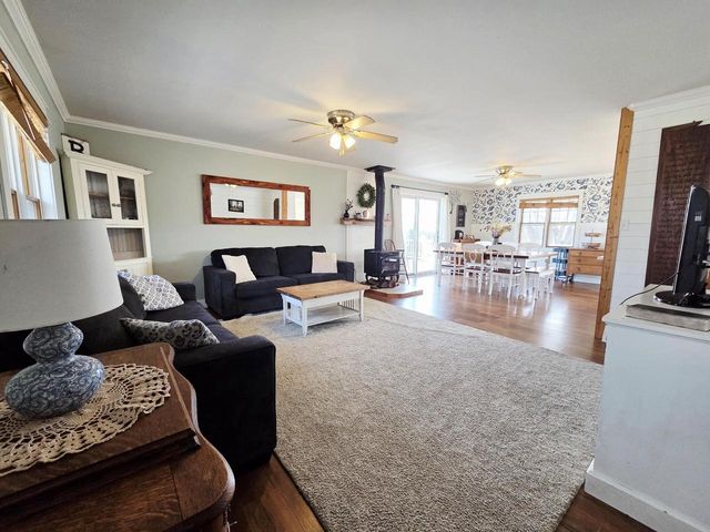 N6769 Donlin Drive, Pardeeville, WI 53954