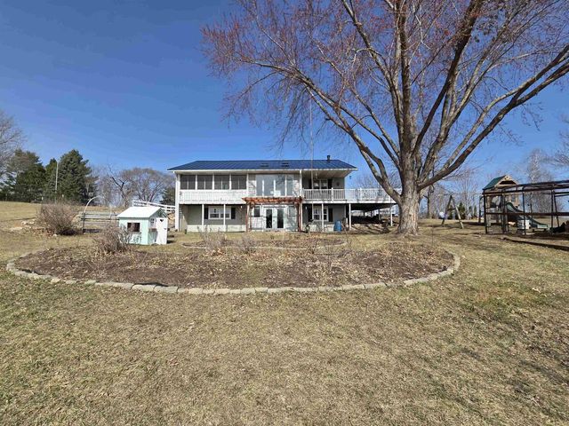 N6769 Donlin Drive, Pardeeville, WI 53954