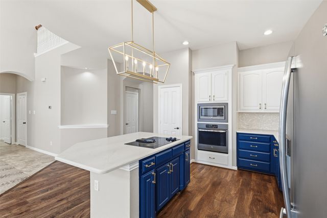 2506 Grizzly Run Lane, Euless, TX 76039