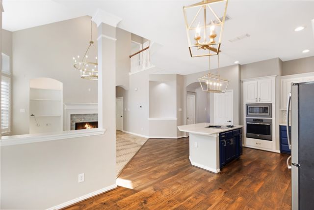 2506 Grizzly Run Lane, Euless, TX 76039