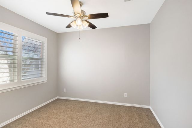 2506 Grizzly Run Lane, Euless, TX 76039