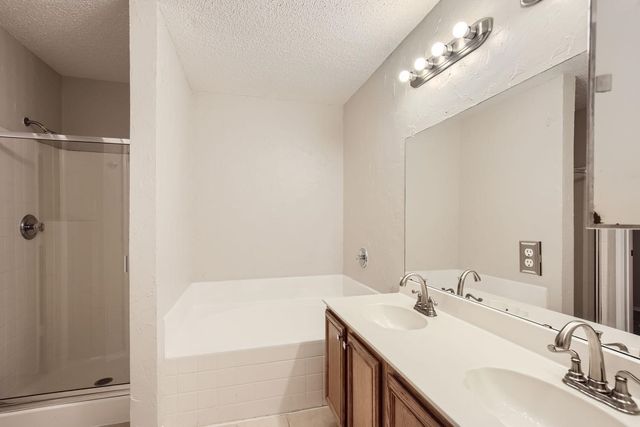 1433 Glenwick Drive, Rockwall, TX 75032