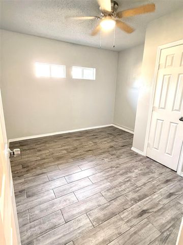 10208 Leatherwood Drive, Fort Worth, TX 76108