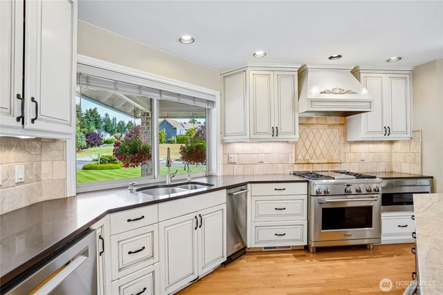 13514 116th Street Ct E, Puyallup, WA 98374