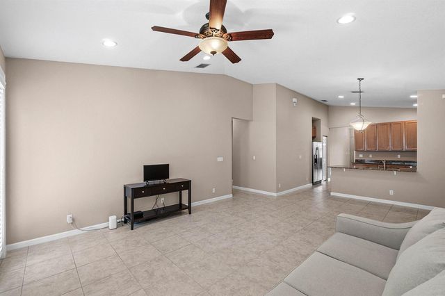 4250 Key Lime Boulevard, Boynton Beach, FL 33436