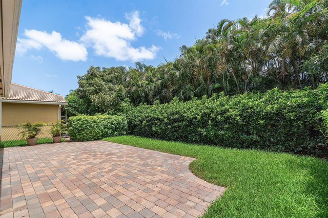 4250 Key Lime Boulevard, Boynton Beach, FL 33436