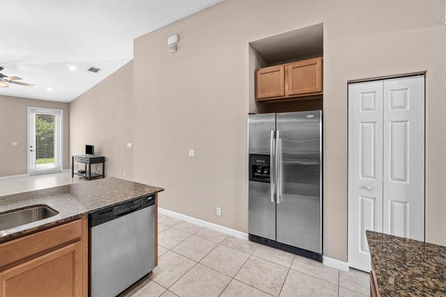 4250 Key Lime Boulevard, Boynton Beach, FL 33436