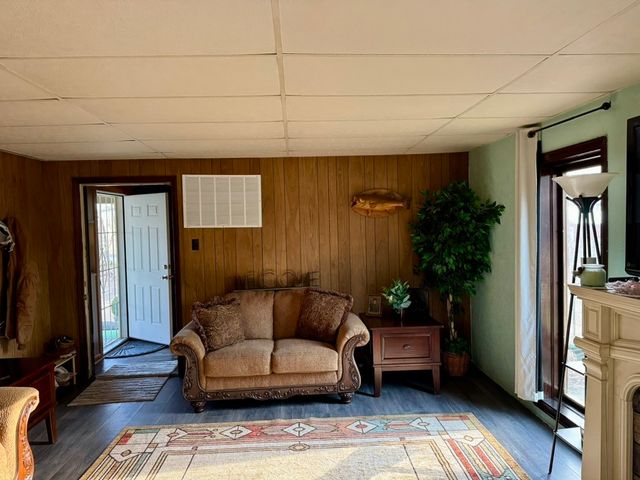 44 Antioch Cove Rd, Springville, TN 38256