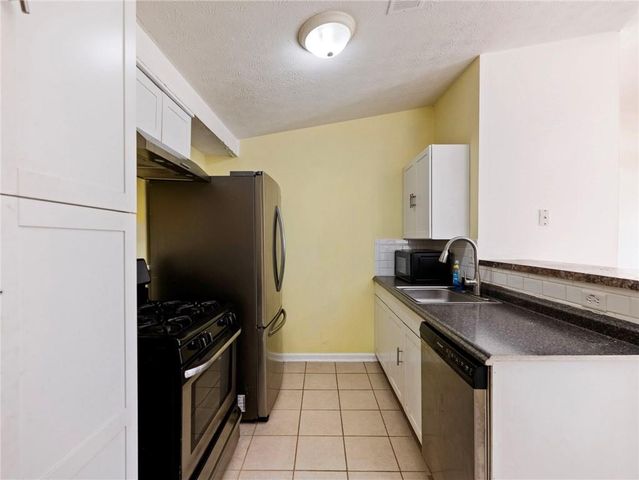 6397 Wedgewood Trace, Tucker, GA 30084