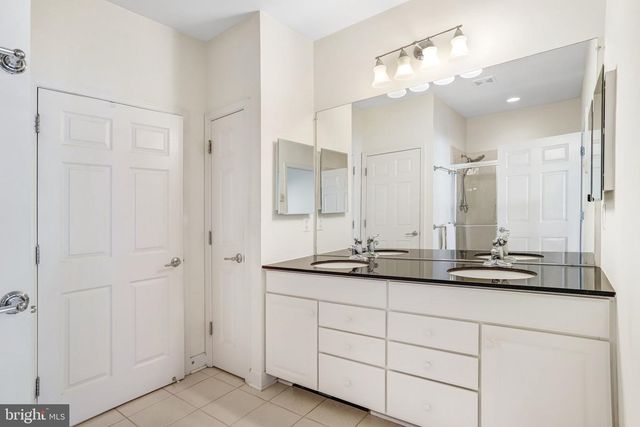 44406 ADARE MANOR SQ, Ashburn, VA 20147