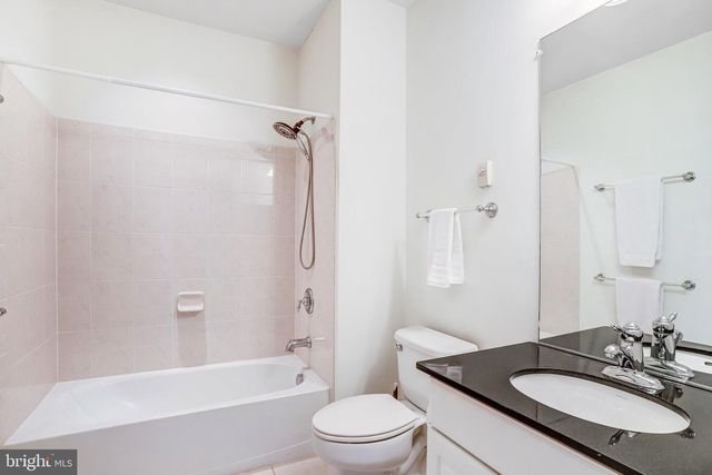 44406 ADARE MANOR SQ, Ashburn, VA 20147