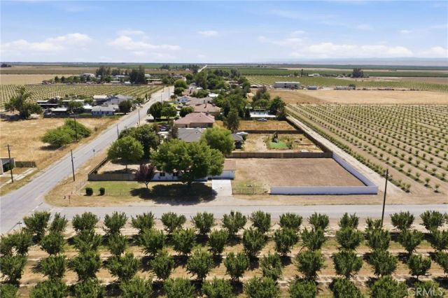 29991 Riverside, Shafter, CA 93263