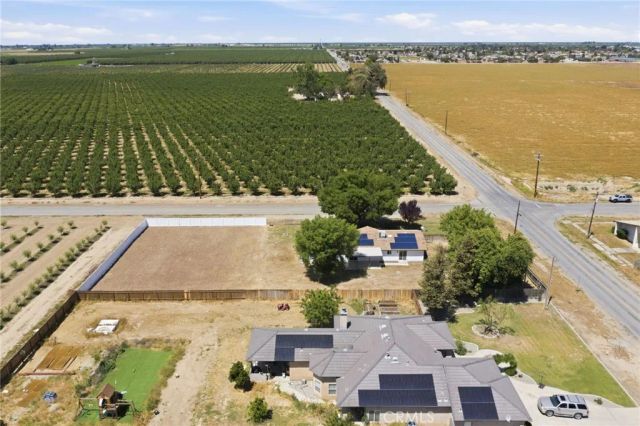 29991 Riverside, Shafter, CA 93263