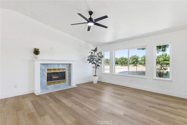 29991 Riverside, Shafter, CA 93263