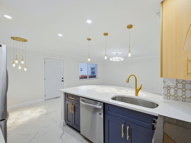 6 Normandy A, Delray Beach, FL 33484