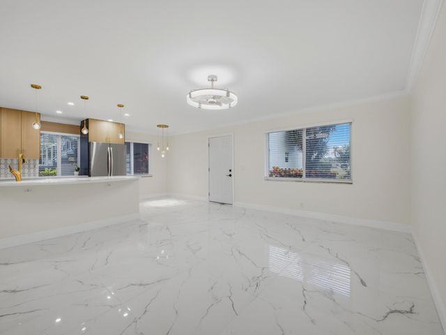 6 Normandy A, Delray Beach, FL 33484