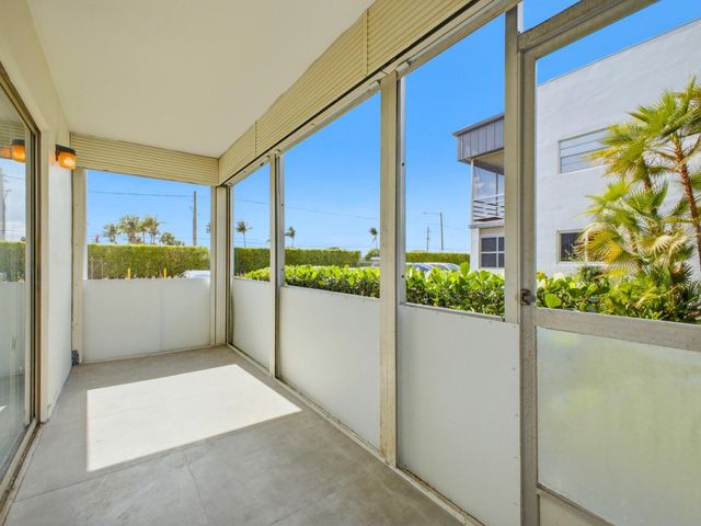 6 Normandy A, Delray Beach, FL 33484