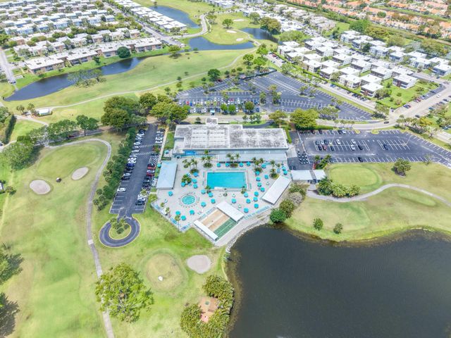 6 Normandy A, Delray Beach, FL 33484