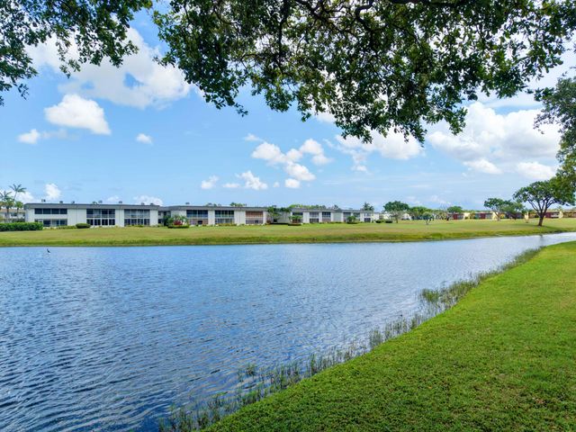6 Normandy A, Delray Beach, FL 33484