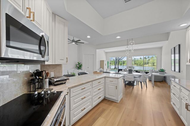 2057 Futana Way, Wellington, FL 33414