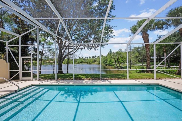 2057 Futana Way, Wellington, FL 33414