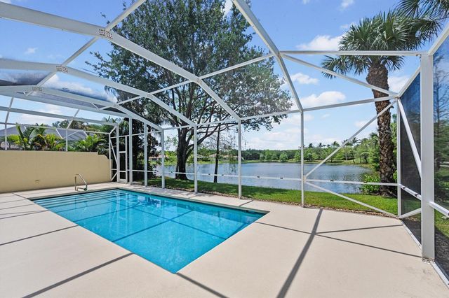 2057 Futana Way, Wellington, FL 33414
