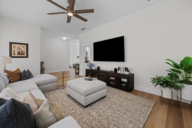 2057 Futana Way, Wellington, FL 33414