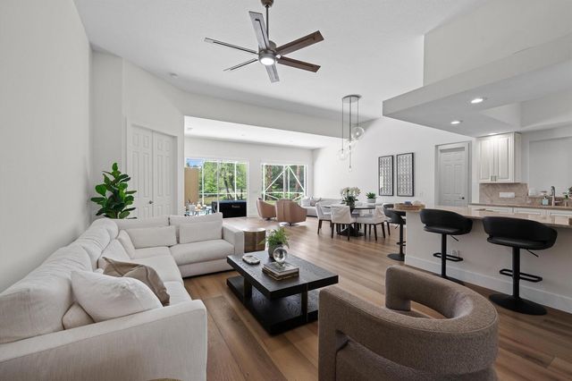 2057 Futana Way, Wellington, FL 33414
