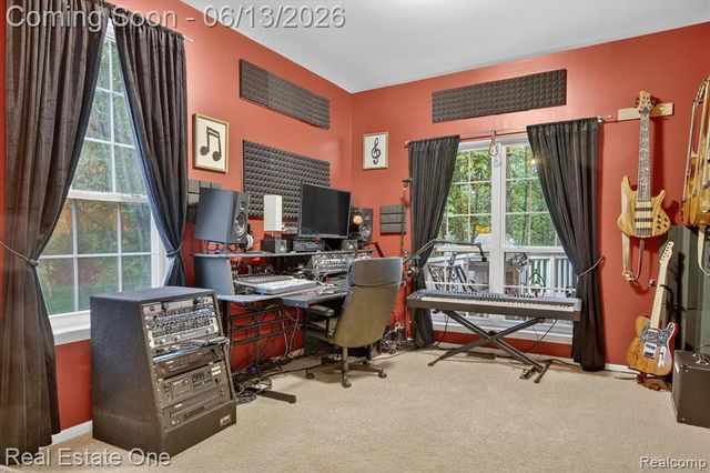 1972 Woodridge Court, Highland, MI 48357