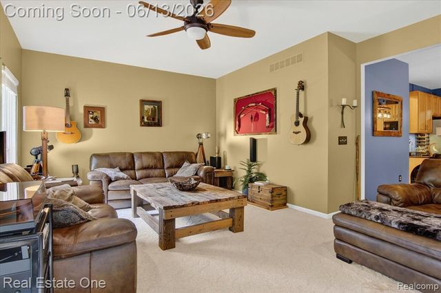 1972 Woodridge Court, Highland, MI 48357