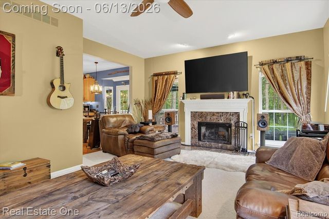 1972 Woodridge Court, Highland, MI 48357